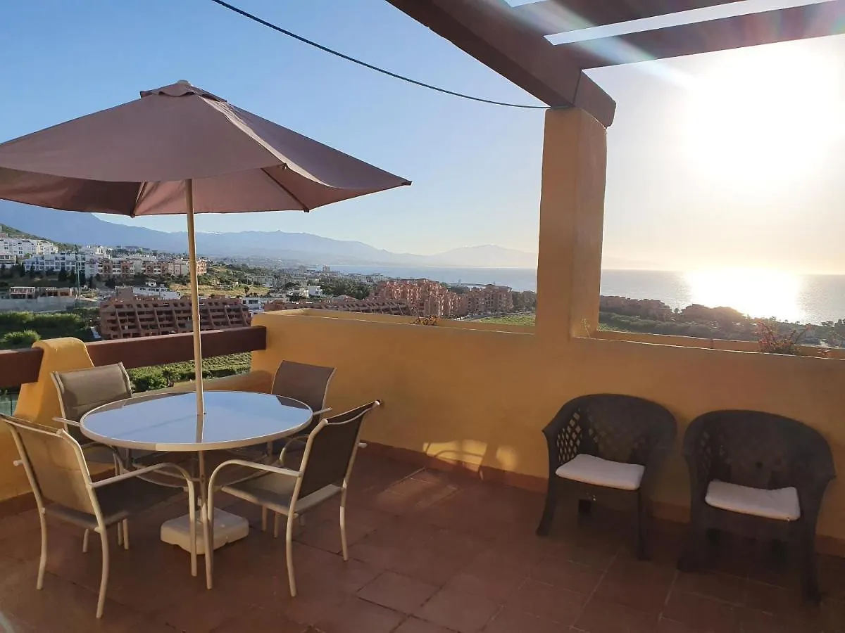 Seaview A Spectacular 3 Bed 3 Bathroom Penthouse Manilva